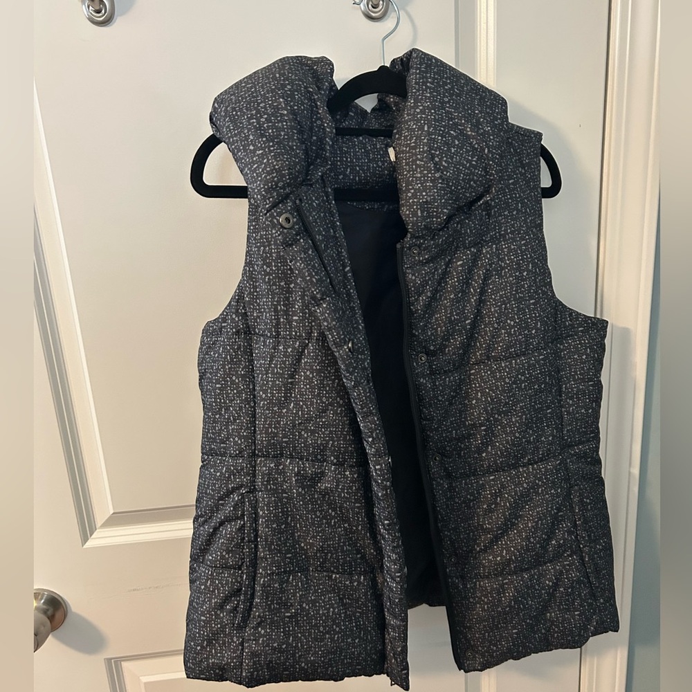 Cold water Creek puffer vest